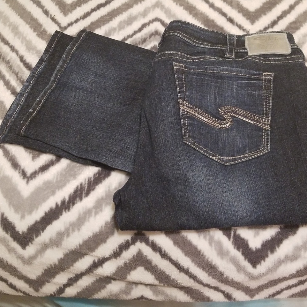 Suki High Slim Boot SILVER JEANS 36X33